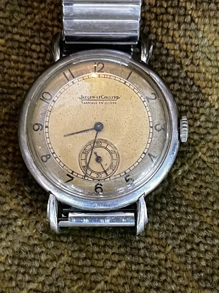 Montre ancienne près de Vallauris