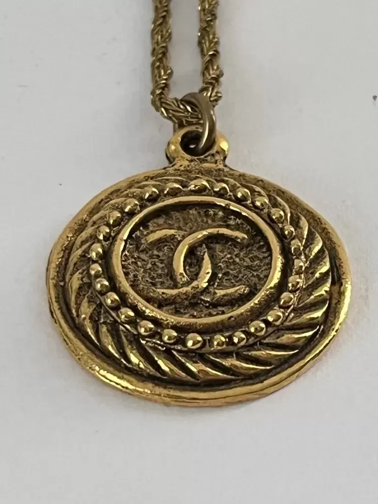 Rachat bijoux de luxe près de Vallauris