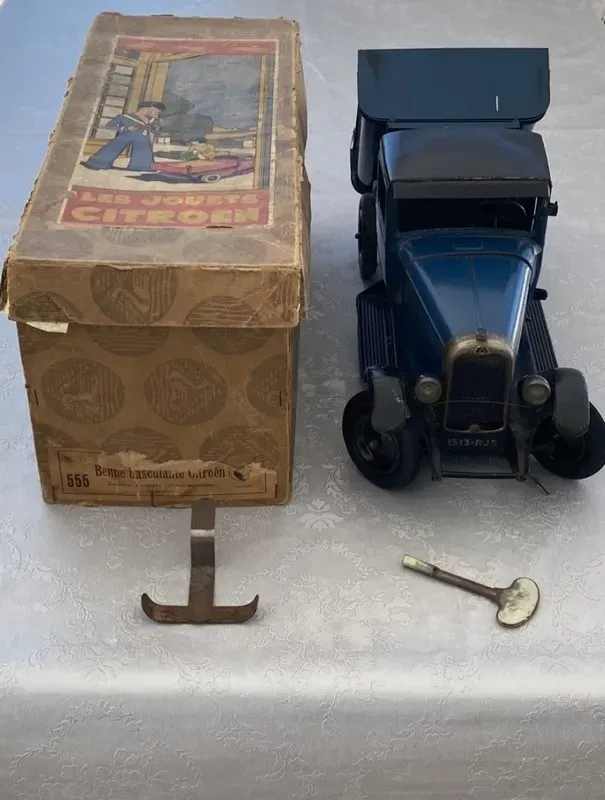 Objet d'art ancien à Cagnes-sur-Mer- Stephane Heitzmann